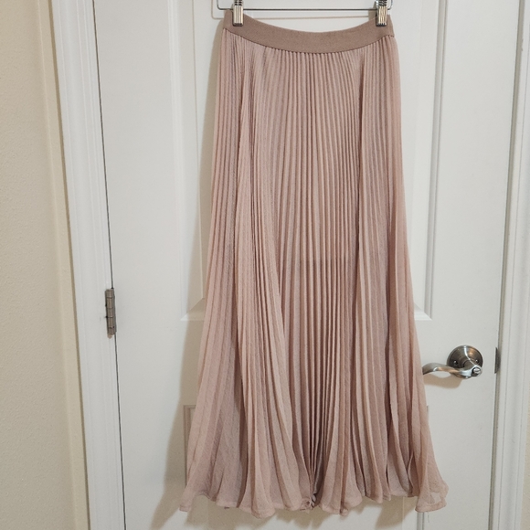 BCBGMaxAzria Estel Maxi Pleated Maxi Skirt Bare Pink XXS - Picture 4 of 9